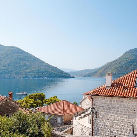 Guesthouse Mrshe Palace Perast Buitenkant foto