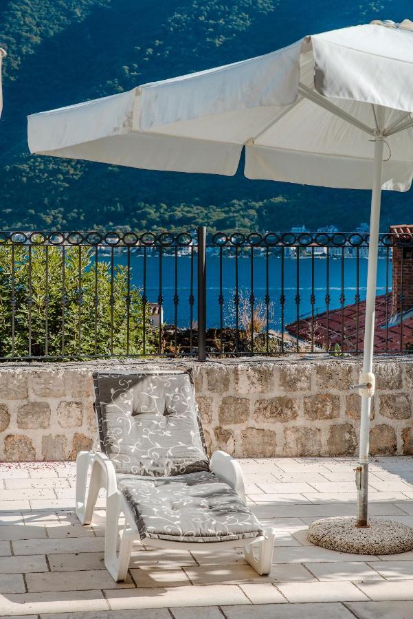 Guesthouse Mrshe Palace Perast Buitenkant foto