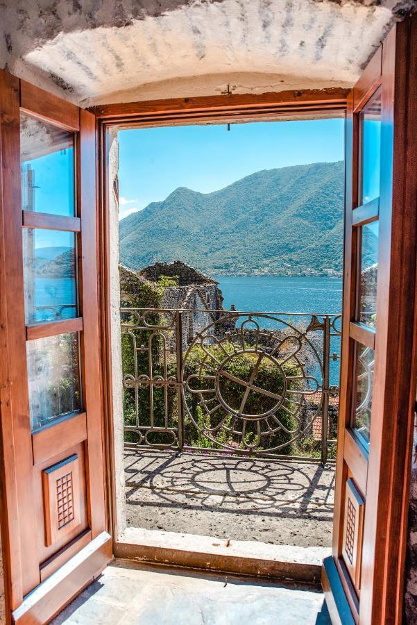 Guesthouse Mrshe Palace Perast Buitenkant foto