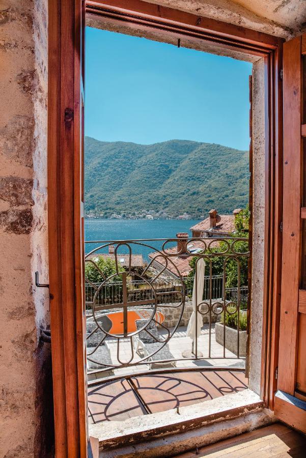Guesthouse Mrshe Palace Perast Buitenkant foto