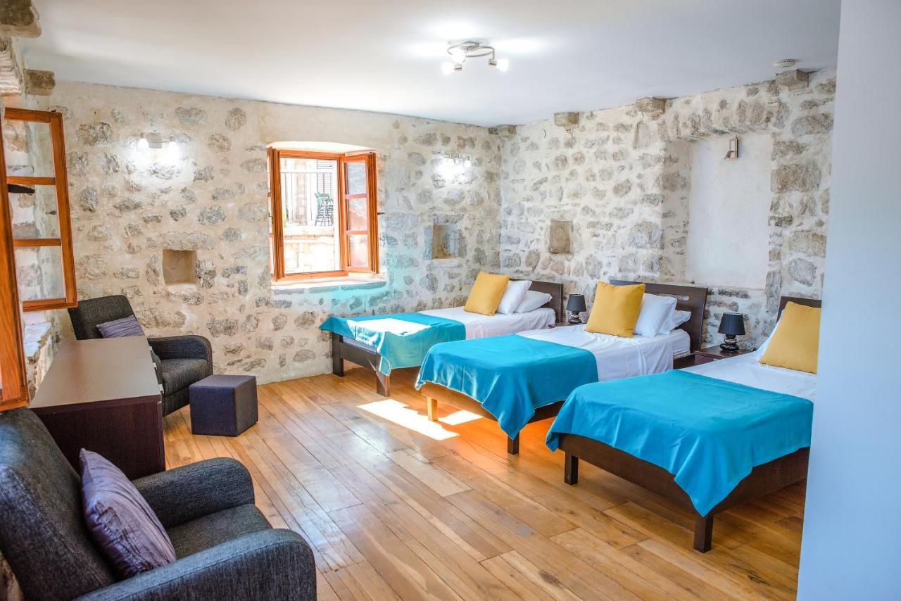 Guesthouse Mrshe Palace Perast Buitenkant foto