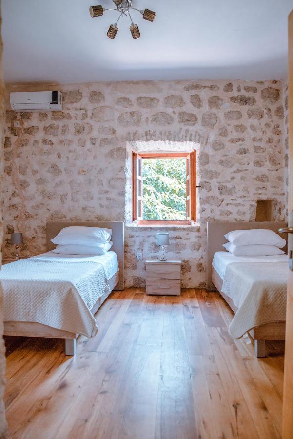 Guesthouse Mrshe Palace Perast Buitenkant foto