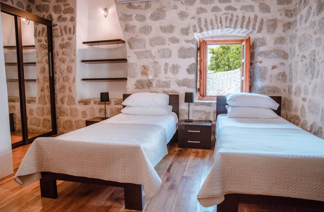 Guesthouse Mrshe Palace Perast Buitenkant foto