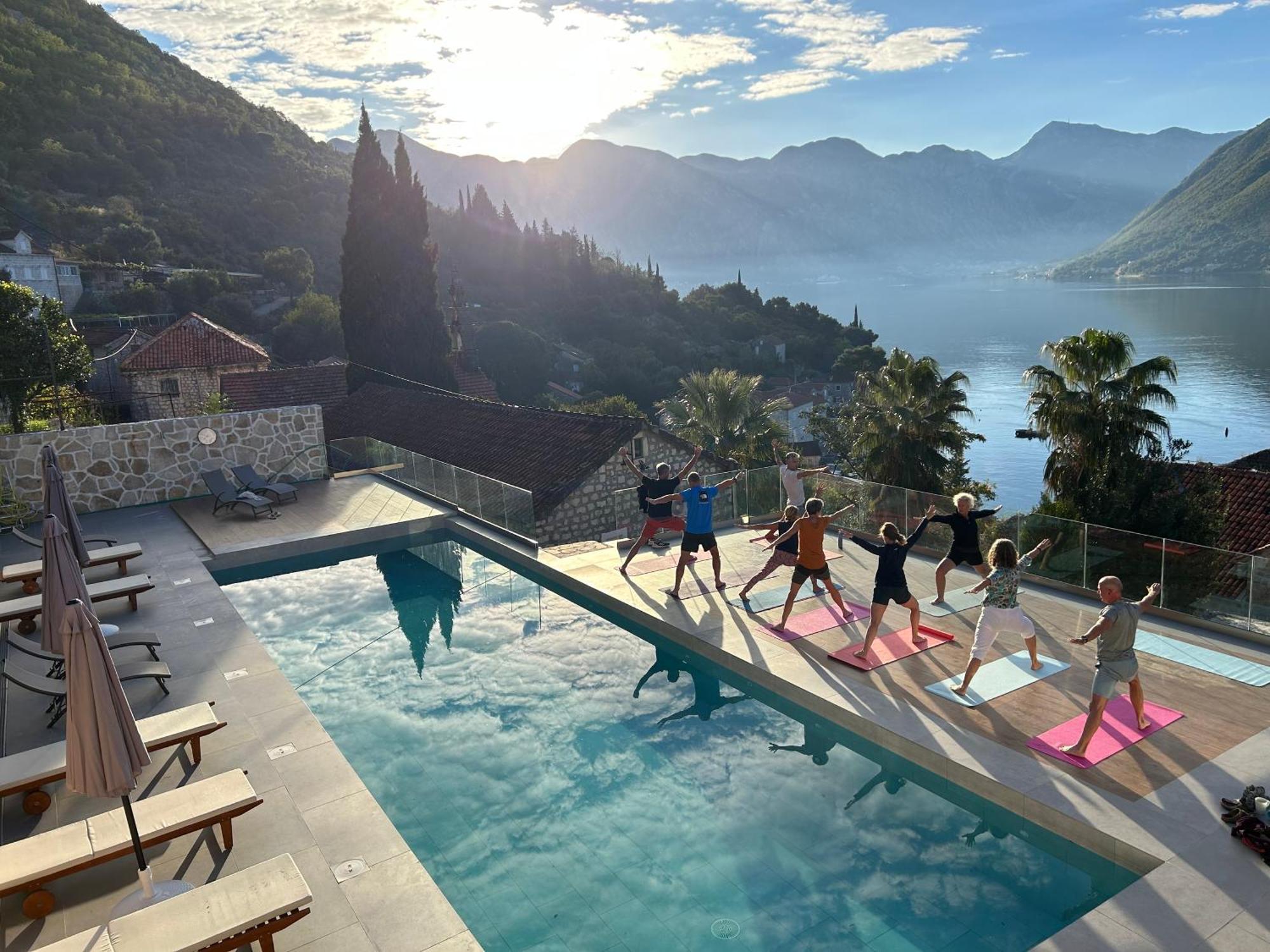 Guesthouse Mrshe Palace Perast Buitenkant foto