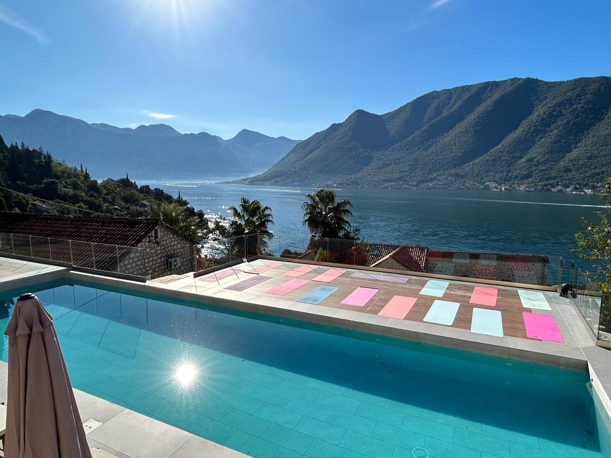 Guesthouse Mrshe Palace Perast Buitenkant foto